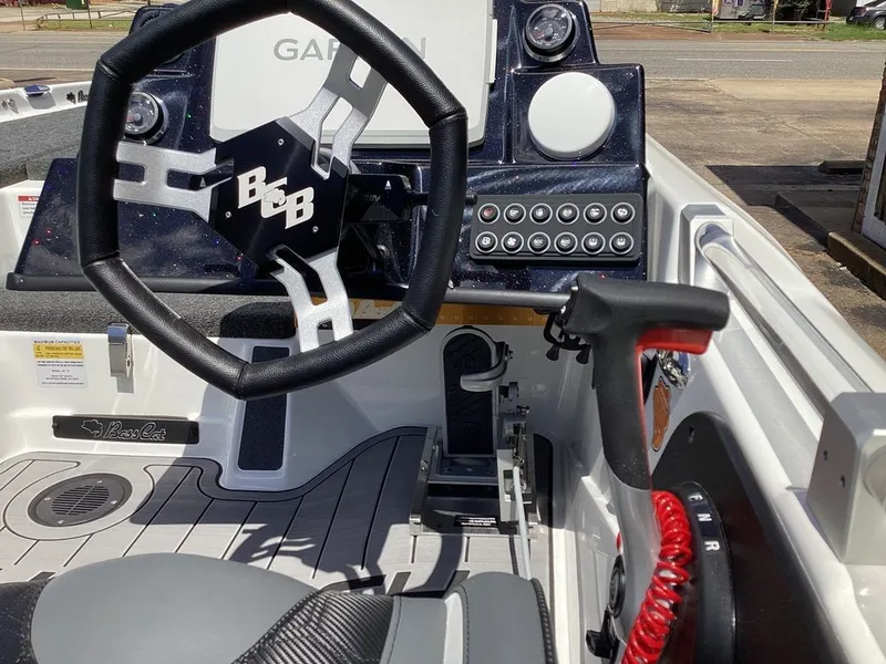 Slide: The Image of Bass Cat Cougar SP 2026 - 21