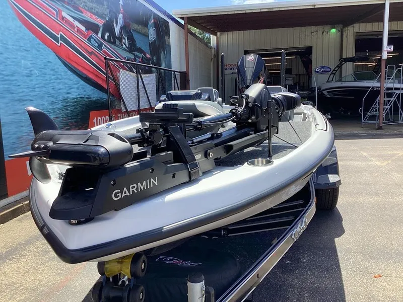 Slide: The Image of Bass Cat Cougar SP 2026 - 25