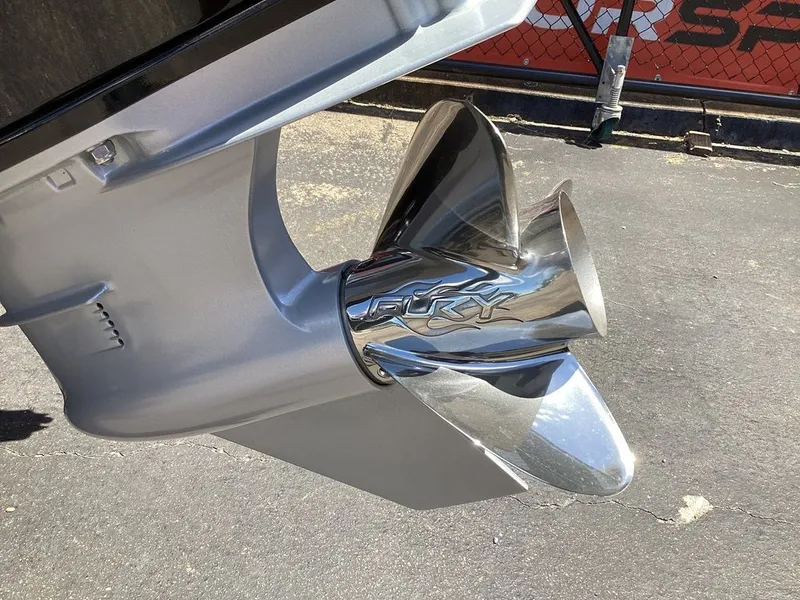 Slide: The Image of Bass Cat Cougar SP 2026 - 7