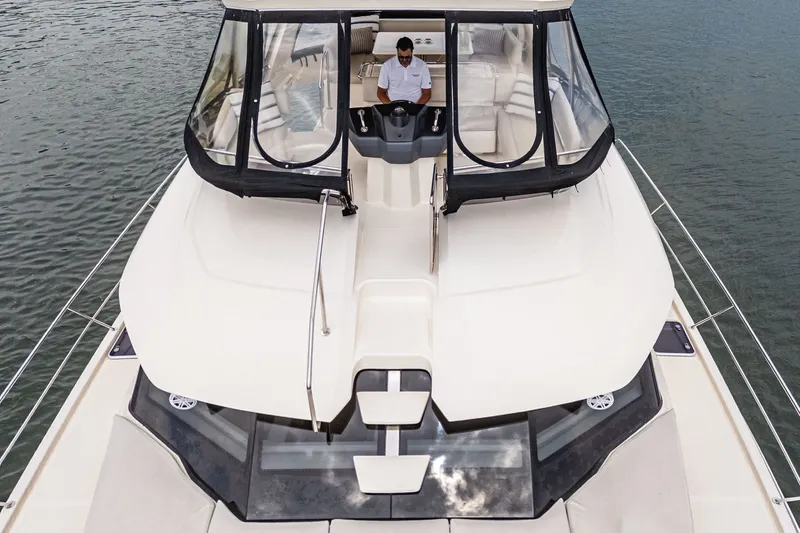 Slide: The Image of Aquila 44 2018 - 12