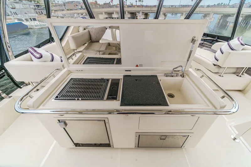 Slide: The Image of Aquila 44 2018 - 20