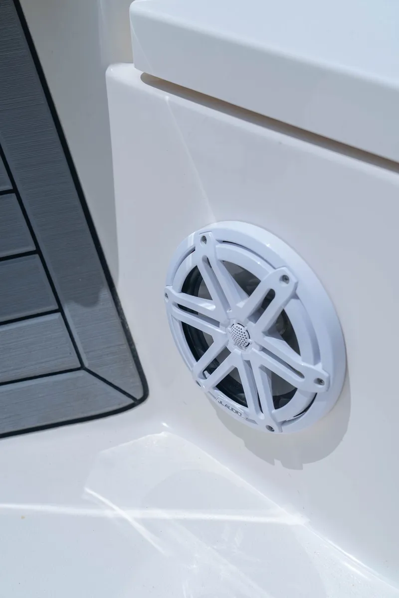 Slide: The Image of Pathfinder 2400 TRS 2022 - 21