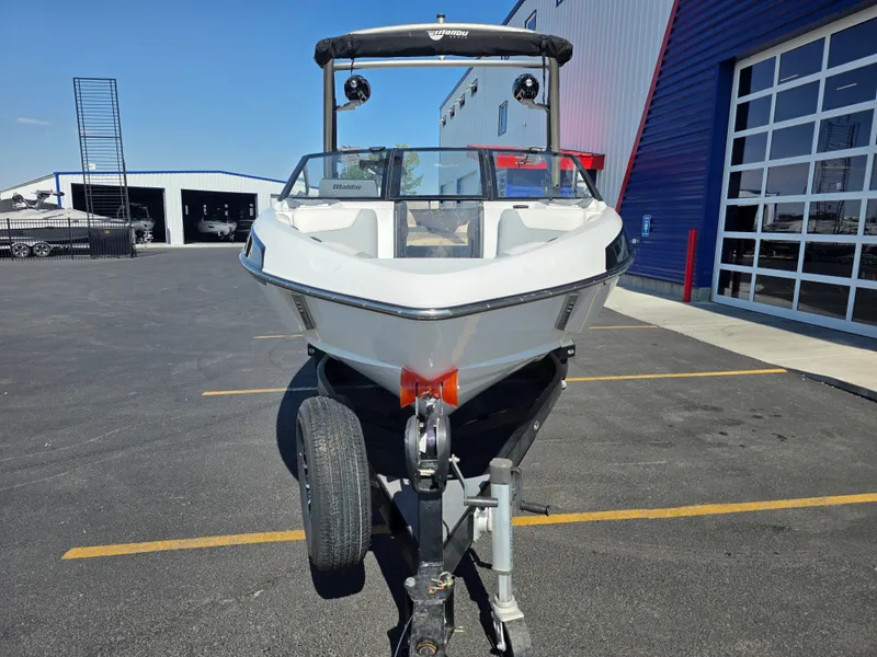 Slide: The Image of Malibu Wakesetter 22 LSV 2020 - 4