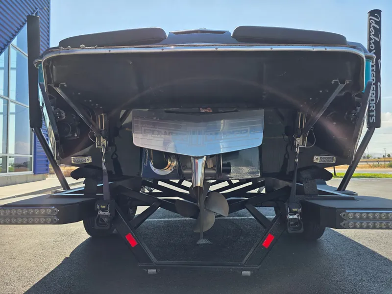 Slide: The Image of Malibu Wakesetter 22 LSV 2020 - 7