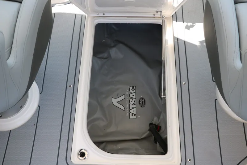 Slide: The Image of Chaparral 26 Surf 2025 - 35