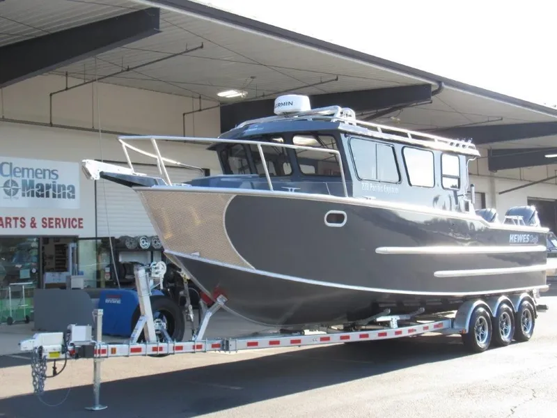 The Image of Hewescraft 270 Pacific Explorer 2026 - 1