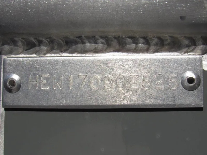 Slide: The Image of Hewescraft 270 Pacific Explorer 2026 - 23