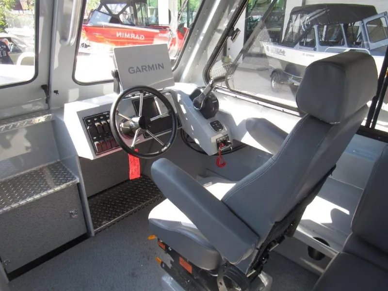 Slide: The Image of Hewescraft 240 Ocean Pro HT 2025 - 13