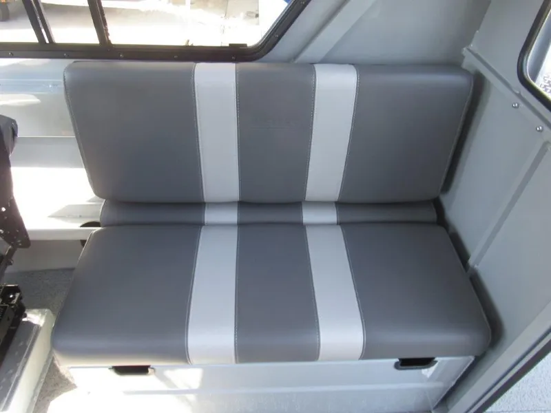 Slide: The Image of Hewescraft 240 Ocean Pro HT 2025 - 16