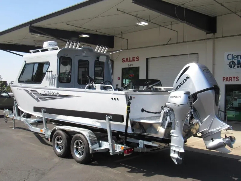 Slide: The Image of Hewescraft 240 Ocean Pro HT 2025 - 3