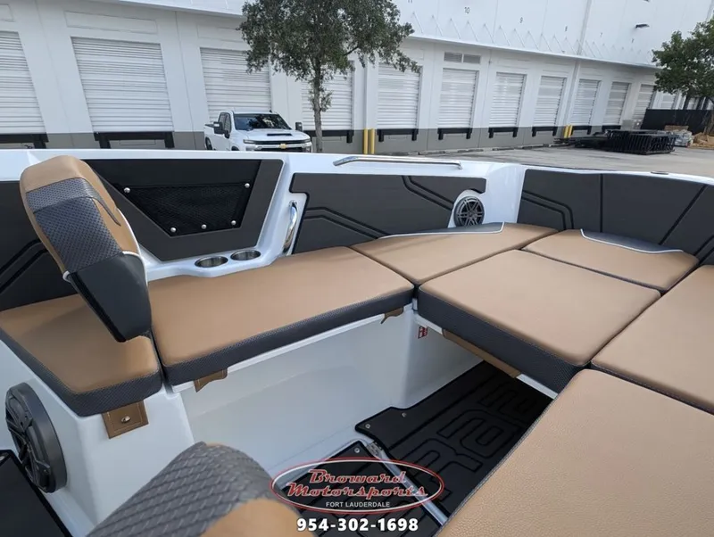 Slide: The Image of Scarab 255 Open LX 2026 - 29