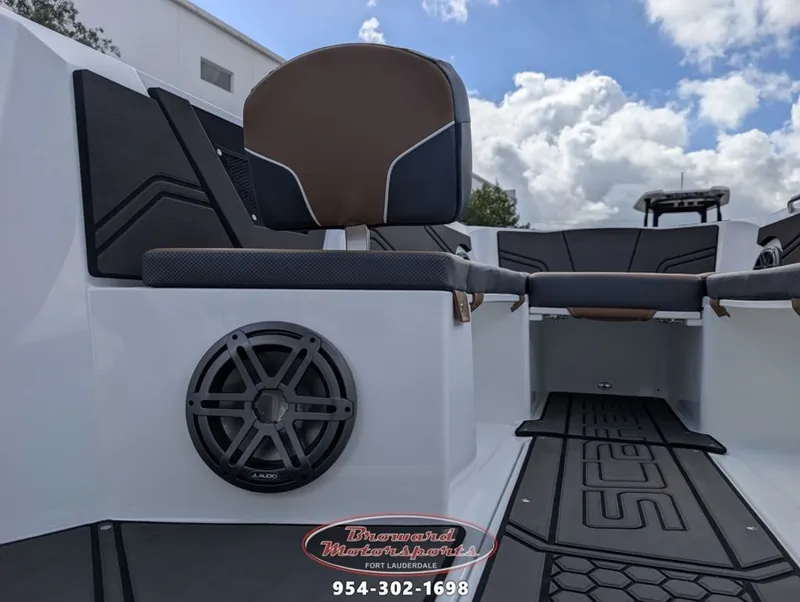 Slide: The Image of Scarab 255 Open LX 2026 - 35