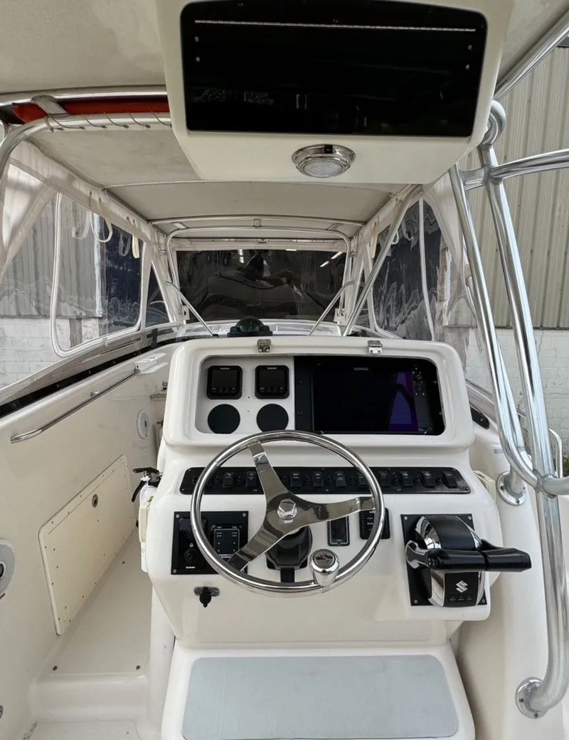 Slide: The Image of Cobia 312 Sport Cabin 2007 - 16