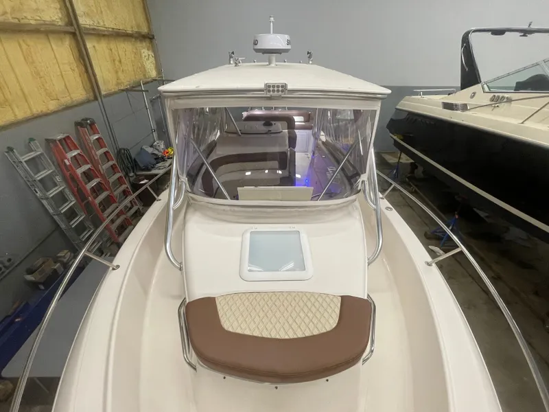 Slide: The Image of Cobia 312 Sport Cabin 2007 - 29