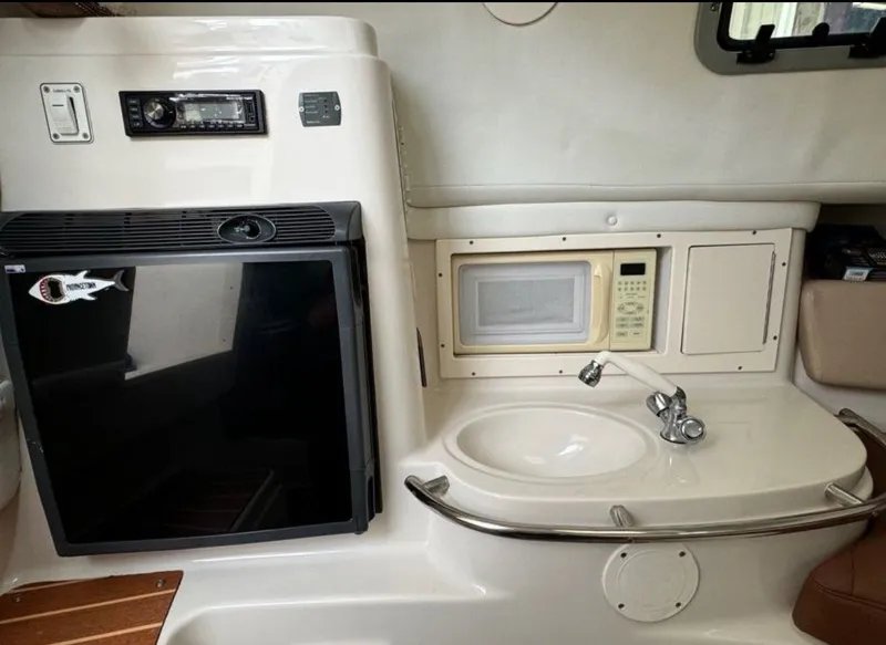 Slide: The Image of Cobia 312 Sport Cabin 2007 - 37