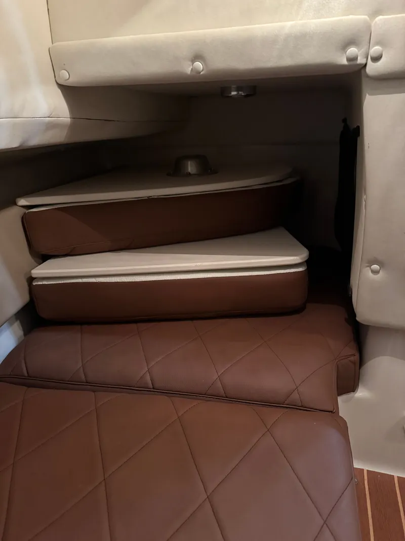 Slide: The Image of Cobia 312 Sport Cabin 2007 - 42