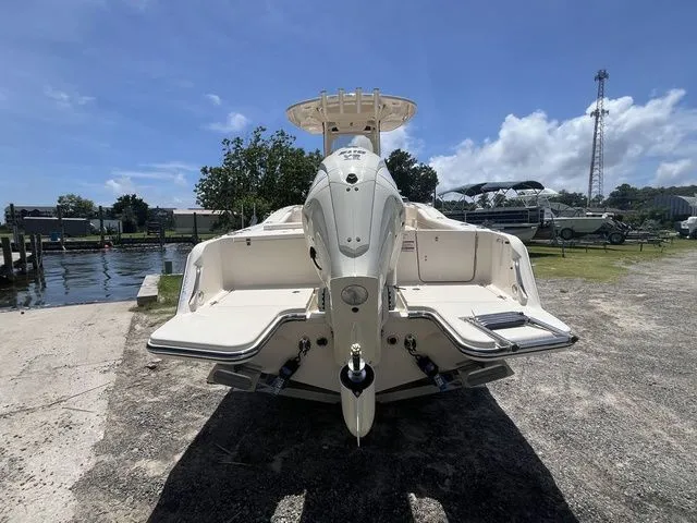 Slide: The Image of Grady-White Fisherman 236 2026 - 5