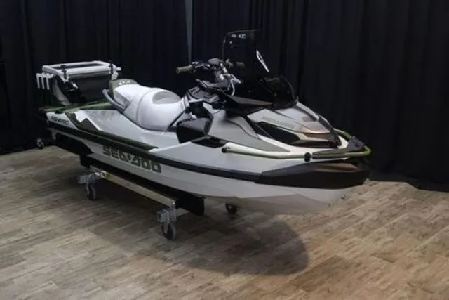 Slide: The Image of Sea-Doo FISH PRO 2025 - 1