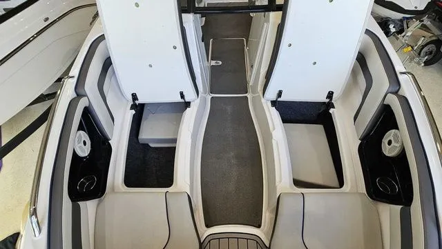 Slide: The Image of Yamaha SX240 2020 - 22