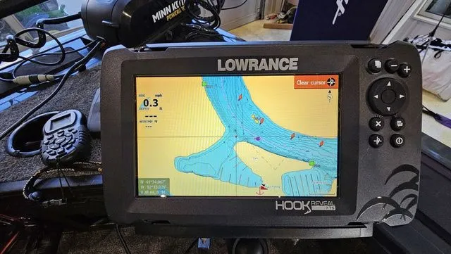 Slide: The Image of Tracker Targa V-18 Combo 2021 - 16