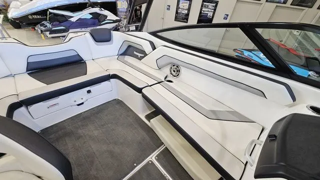 Slide: The Image of Yamaha AR 195 2017 - 8