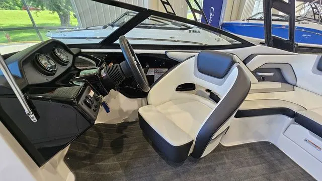 Slide: The Image of Yamaha AR 195 2017 - 11