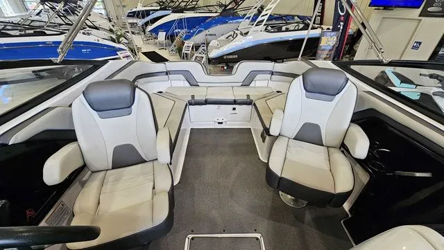 Slide: The Image of Yamaha SX240 2020 - 7