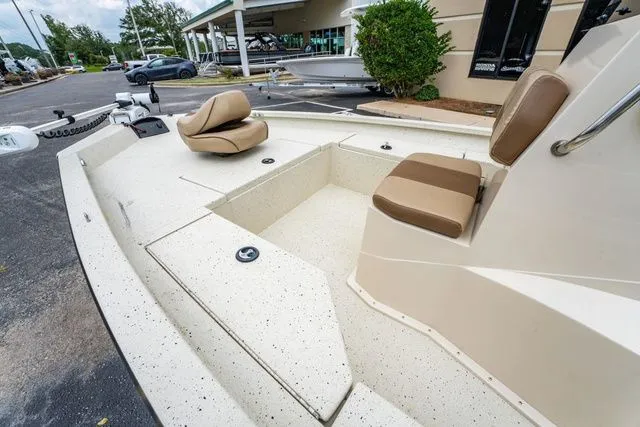 Slide: The Image of Xpress H20B 2022 - 13