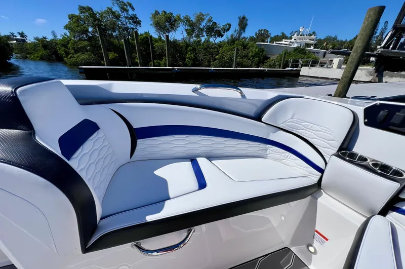 Slide: The Image of Sunsation 32 CCX 2023 - 64