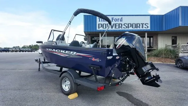 Slide: The Image of Tracker Pro Guide V-175 Combo 2024 - 23