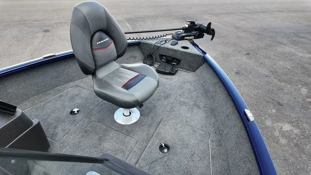 Slide: The Image of Tracker Pro Guide V-175 Combo 2024 - 6