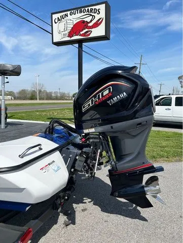 Slide: The Image of Skeeter ZXR21 2024 - 5