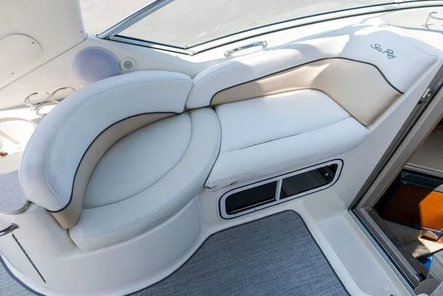 Slide: The Image of Sea Ray Sundancer 260 2008 - 10