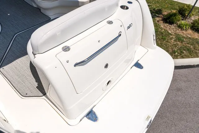 Slide: The Image of Sea Ray Sundancer 260 2008 - 4