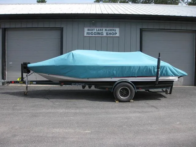 Slide: The Image of Correct Craft Ski Nautique 1993 - 23