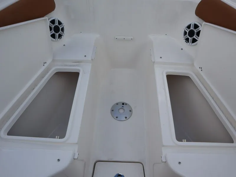 Slide: The Image of Key West 244 Center Console 2026 - 24