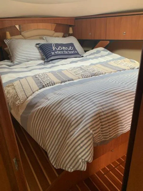 Slide: The Image of Master Stateroom - 21