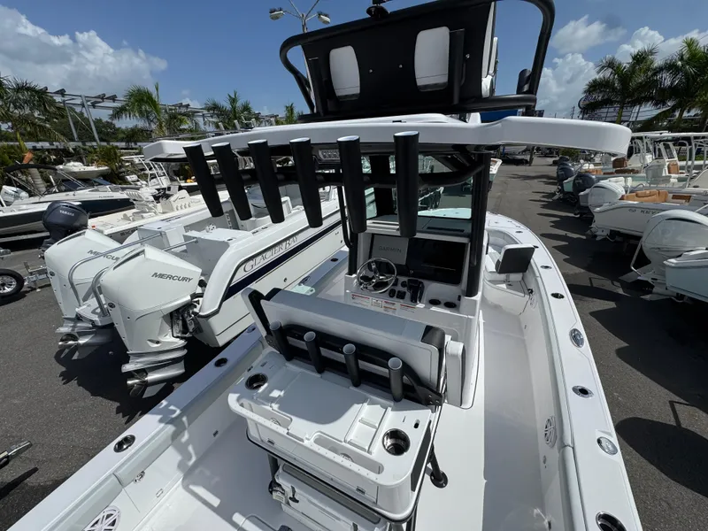 Slide: The Image of 2026 Blackfin 262 HB boat with advanced navigation and fishing equipment. - 18