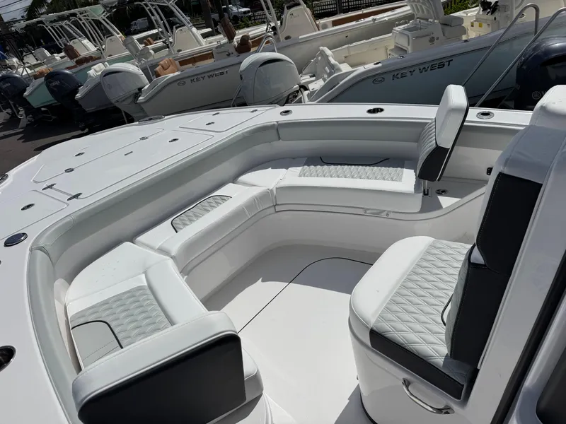 Slide: The Image of 2026 Blackfin 262 HB boat interior with luxurious seating and modern design. - 28