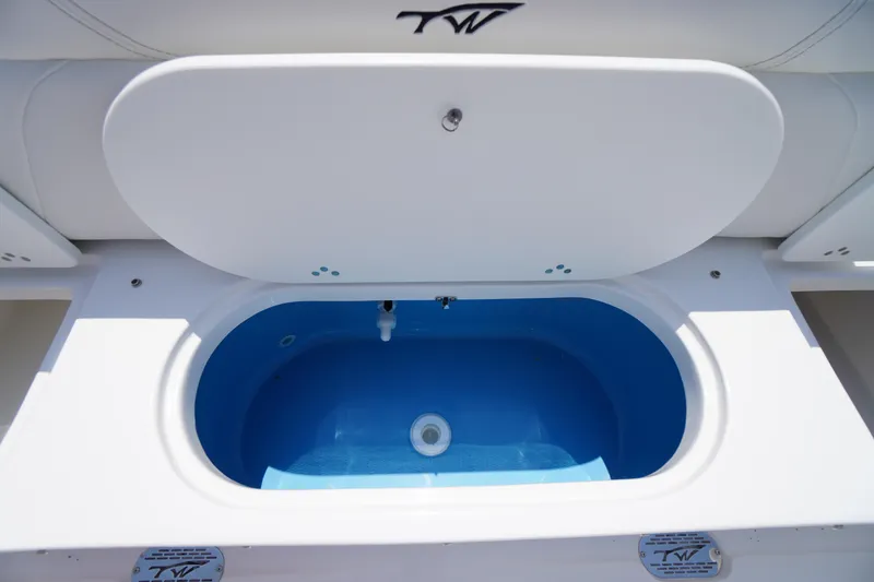 Slide: The Image of Tidewater 232 LXF 2026 - 51