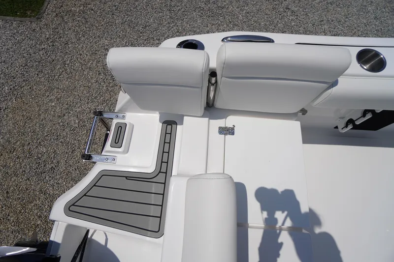 Slide: The Image of Tidewater 232 LXF 2026 - 54