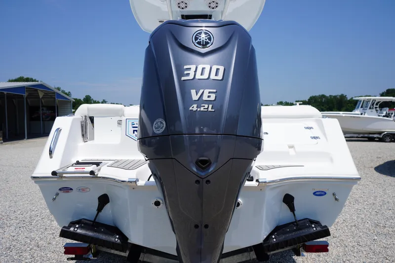 Slide: The Image of Tidewater 232 LXF 2026 - 60