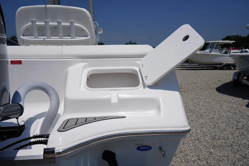 Slide: The Image of Tidewater 232 LXF 2026 - 64