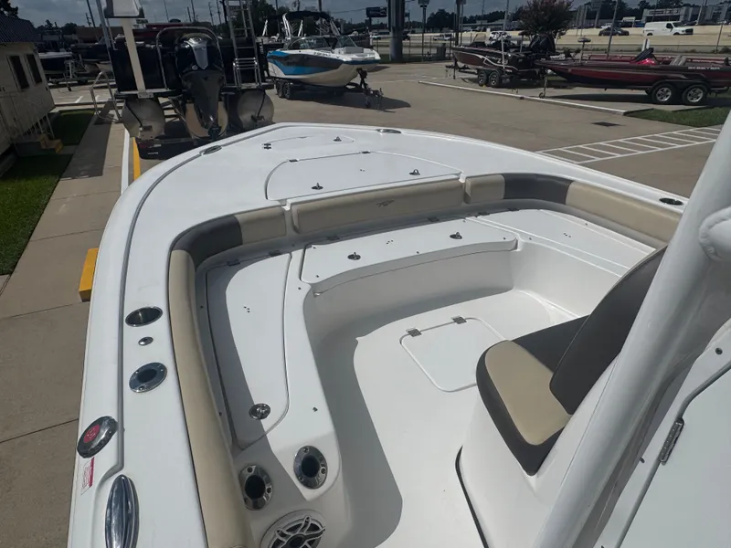 Slide: The Image of Tidewater 2500 Carolina Bay 2021 - 14