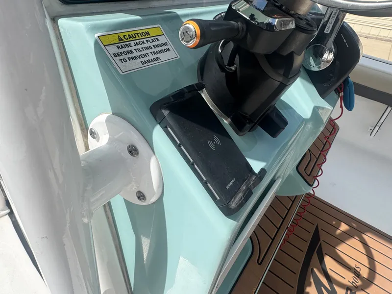 Slide: The Image of Tidewater 2500 Carolina Bay 2021 - 20