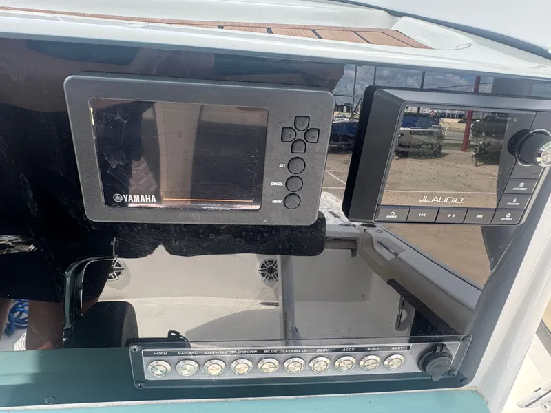 Slide: The Image of Tidewater 2500 Carolina Bay 2021 - 21