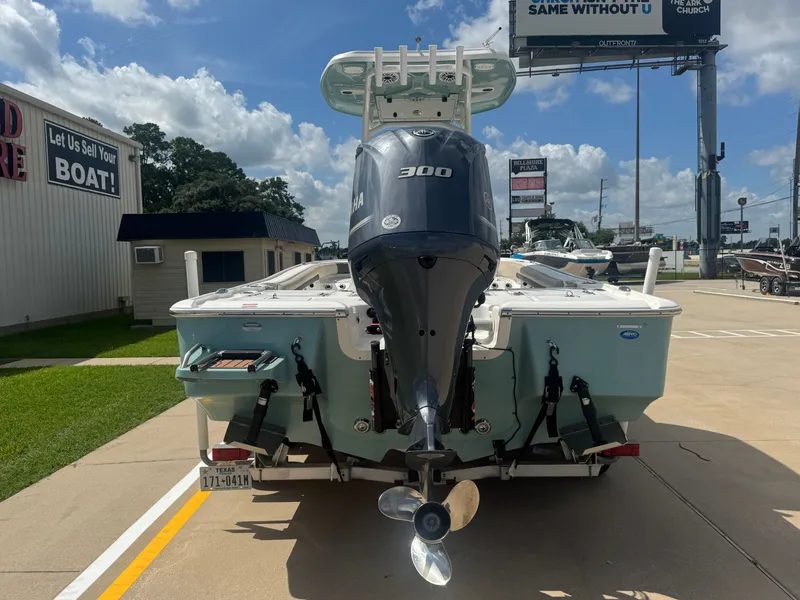 Slide: The Image of Tidewater 2500 Carolina Bay 2021 - 6