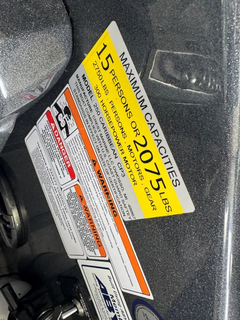 Slide: The Image of Capacity label on 2022 Crest Caribbean RS 250 SLRC, 15 persons or 2075 lbs. - 36