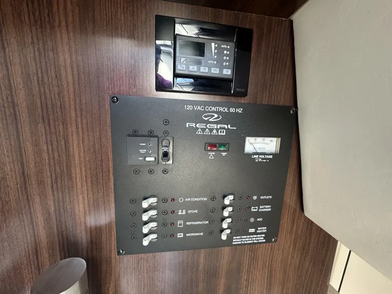 Slide: The Image of Regal 26 Express 2017 - 52