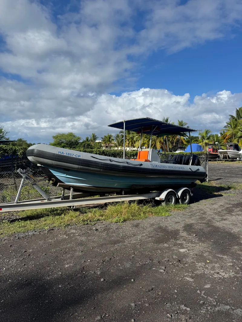 Slide: The Image of Zodiac Hurricane 733 2002 - 6